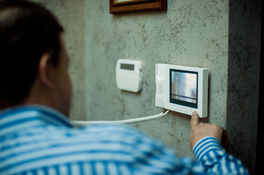 Wideodomofon IP – nowoczesne rozwiązanie dla zwiększonego bezpieczeństwa domu 24