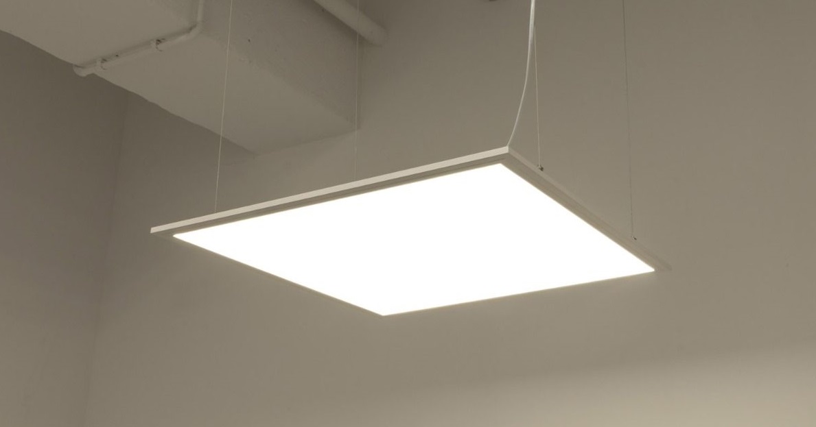Nowoczesne lampy do salonu – sprawdź nasze typy 2
