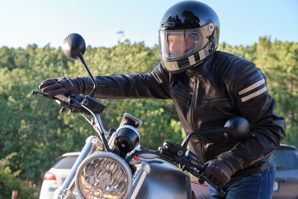 Dlaczego kurtki Modeka to doskonały wybór dla motocyklistów? 1